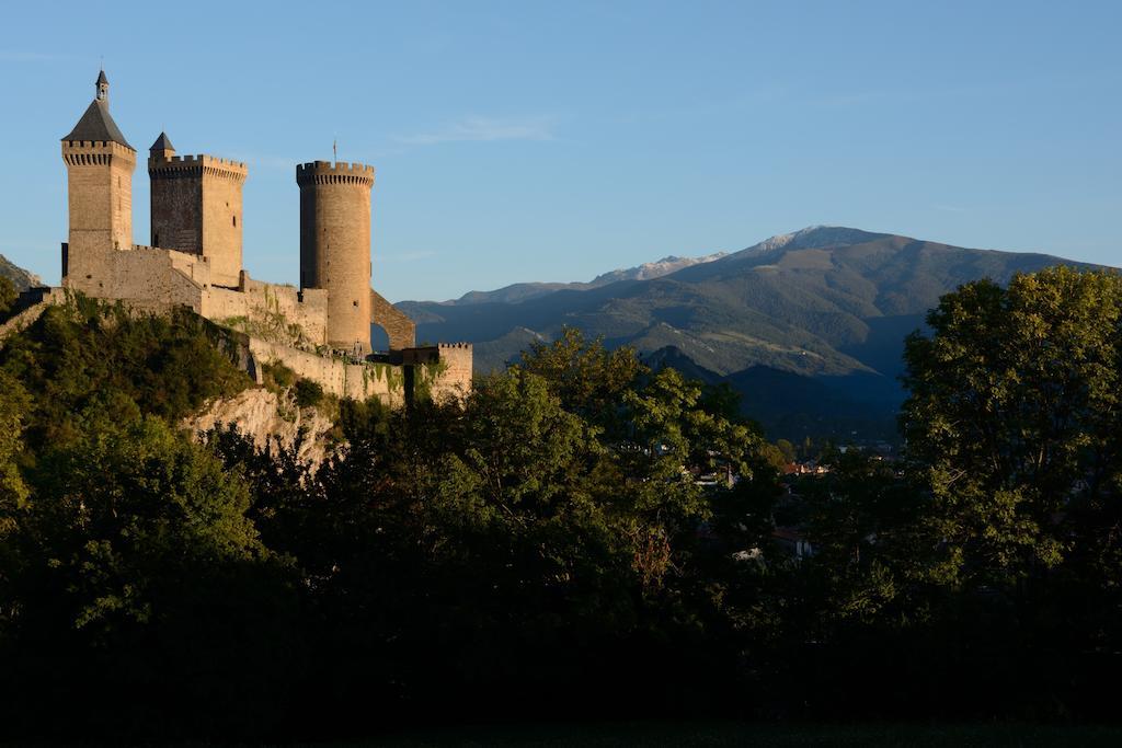 Hotel Terranostra Tarascon-sur-Ariege Exterior photo